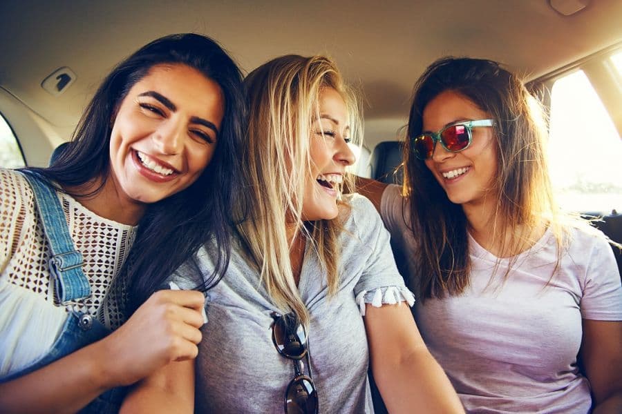 Viajar de carro: vantagens e dicas para uma viagem segura