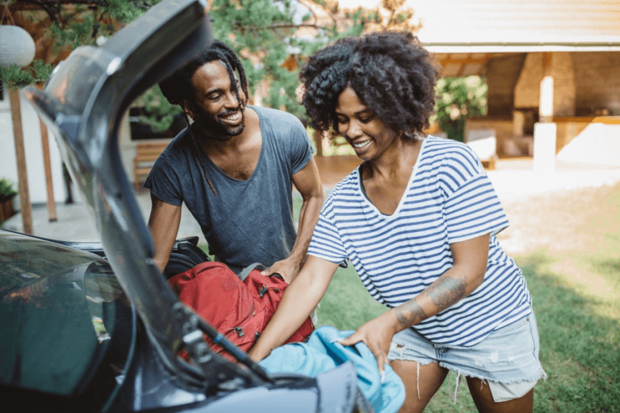 Como selecionar o carro de viagem ideal para você