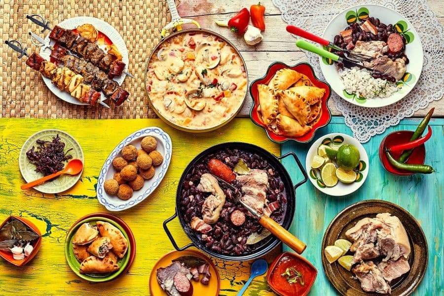 Turismo gastronômico: conheça 10 destinos com pratos incríveis