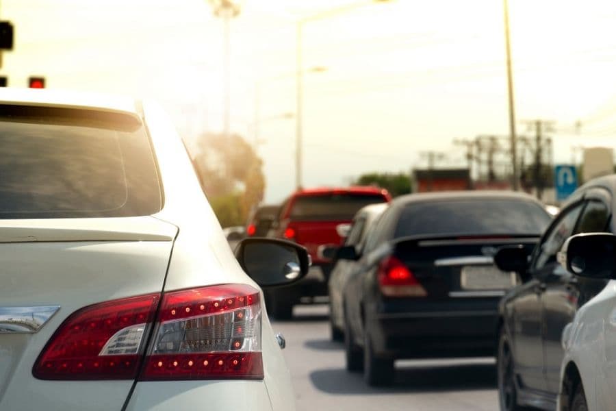 Guia completo sobre multas de trânsito com um carro alugado