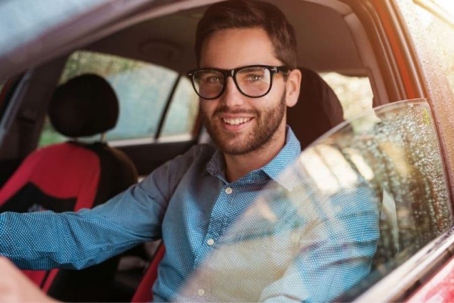 Confira 5 dicas para comparar veículos antes de alugar