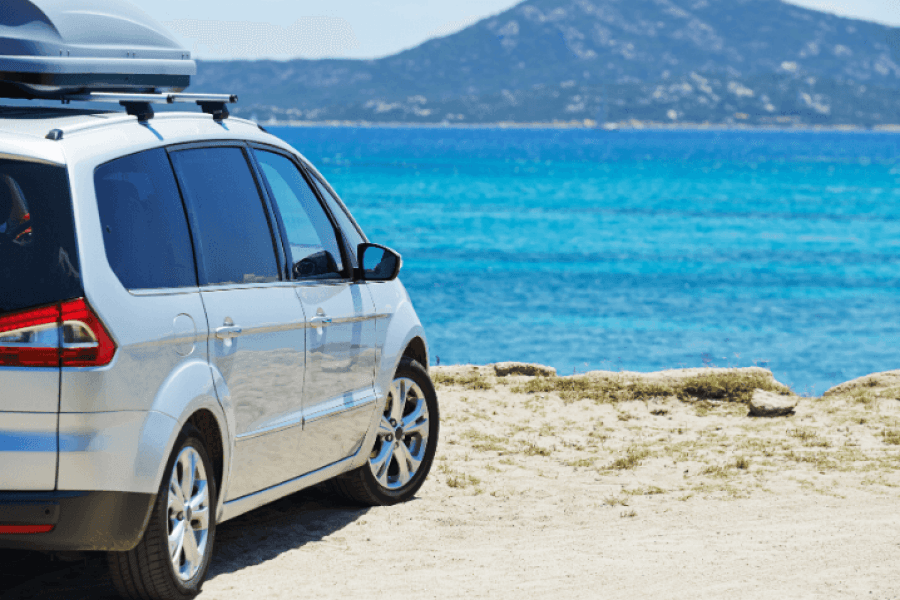 Aluguel de carro para 7 pessoas com melhor preço na Foco