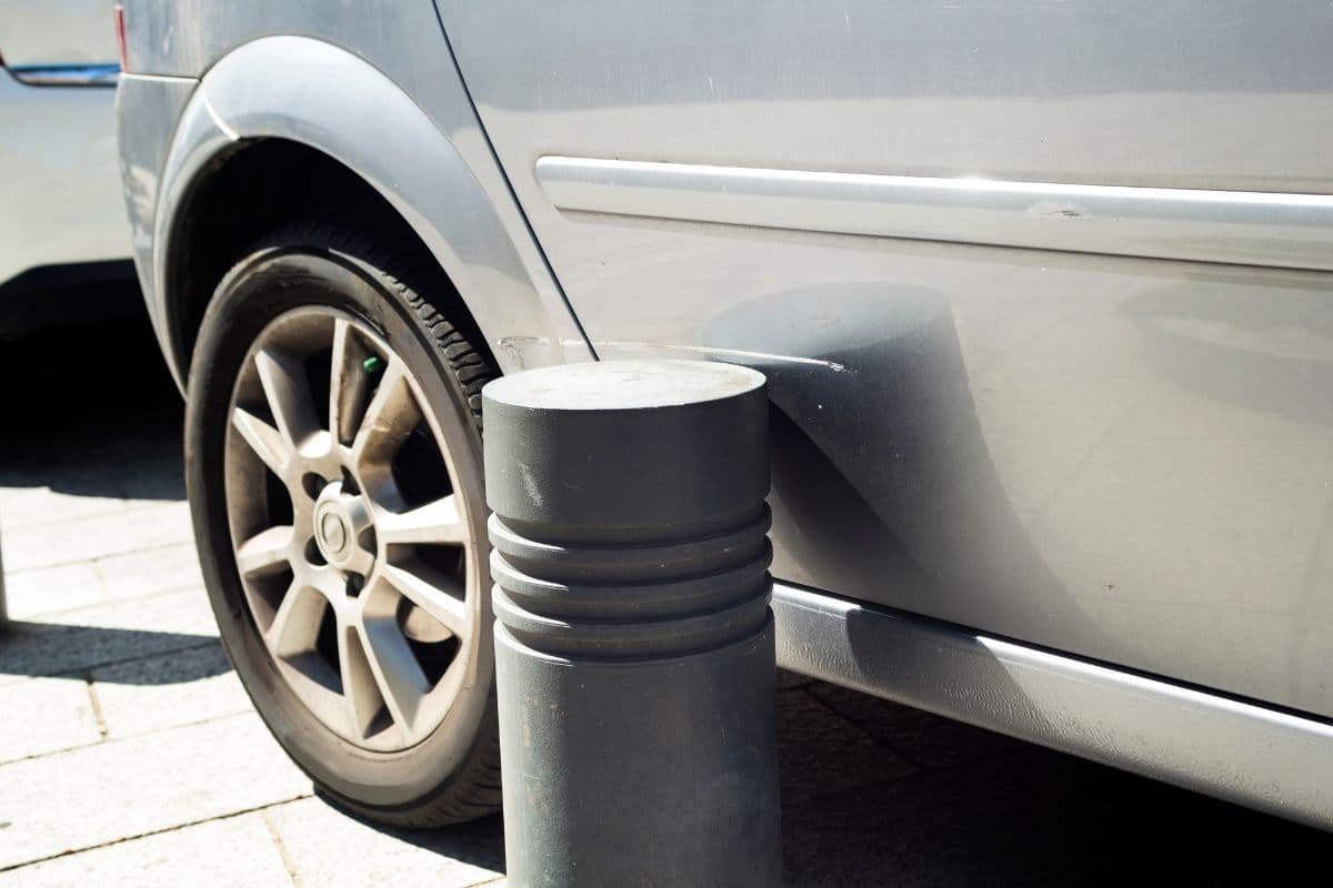 arranhões em carros alugados