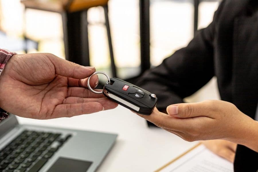 Devolução de carros alugados antes do prazo é possível? Descubra!