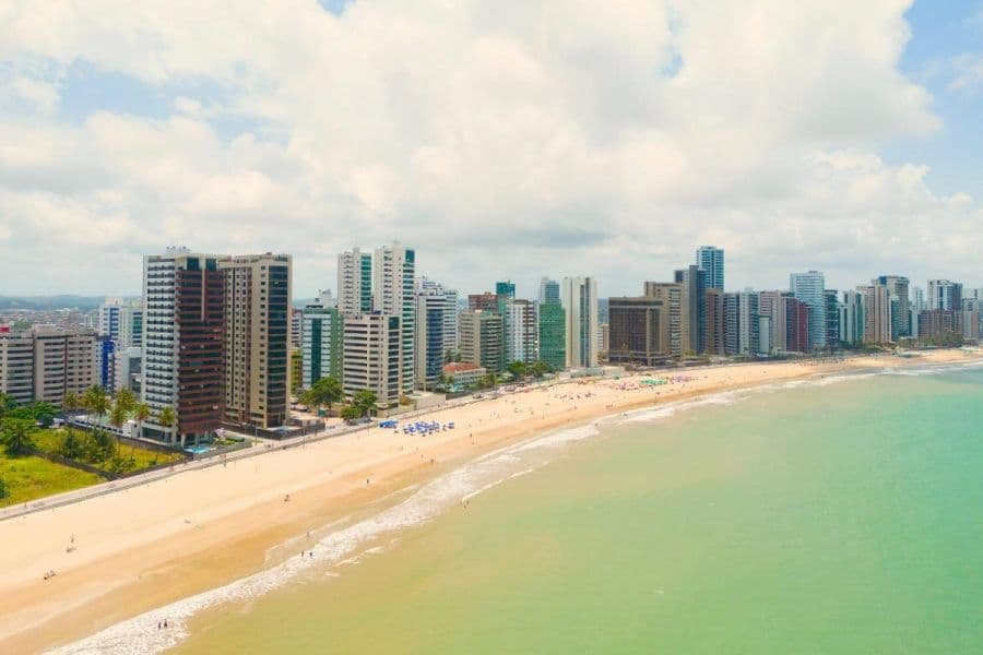 Praias de Recife: confira um guia completo sobre a região
