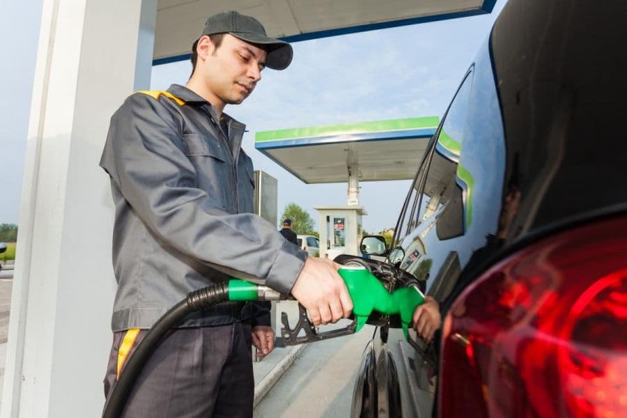 Quanto gasto de gasolina para viajar 2000 km?