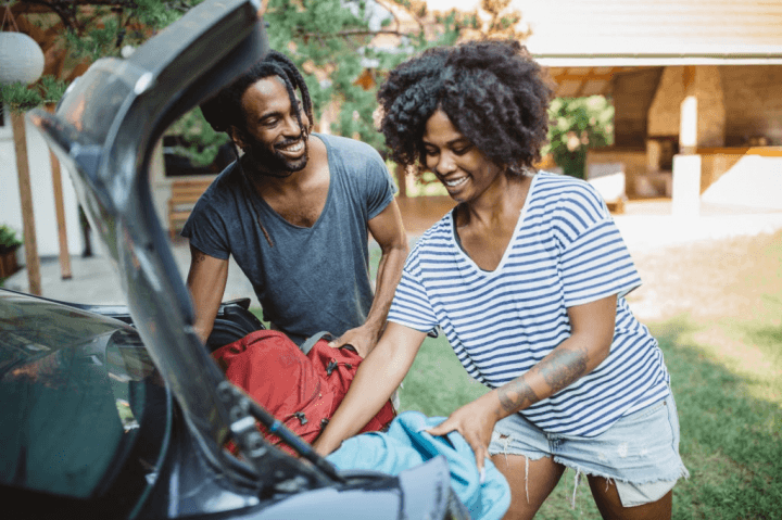 Como selecionar o carro de viagem ideal para você