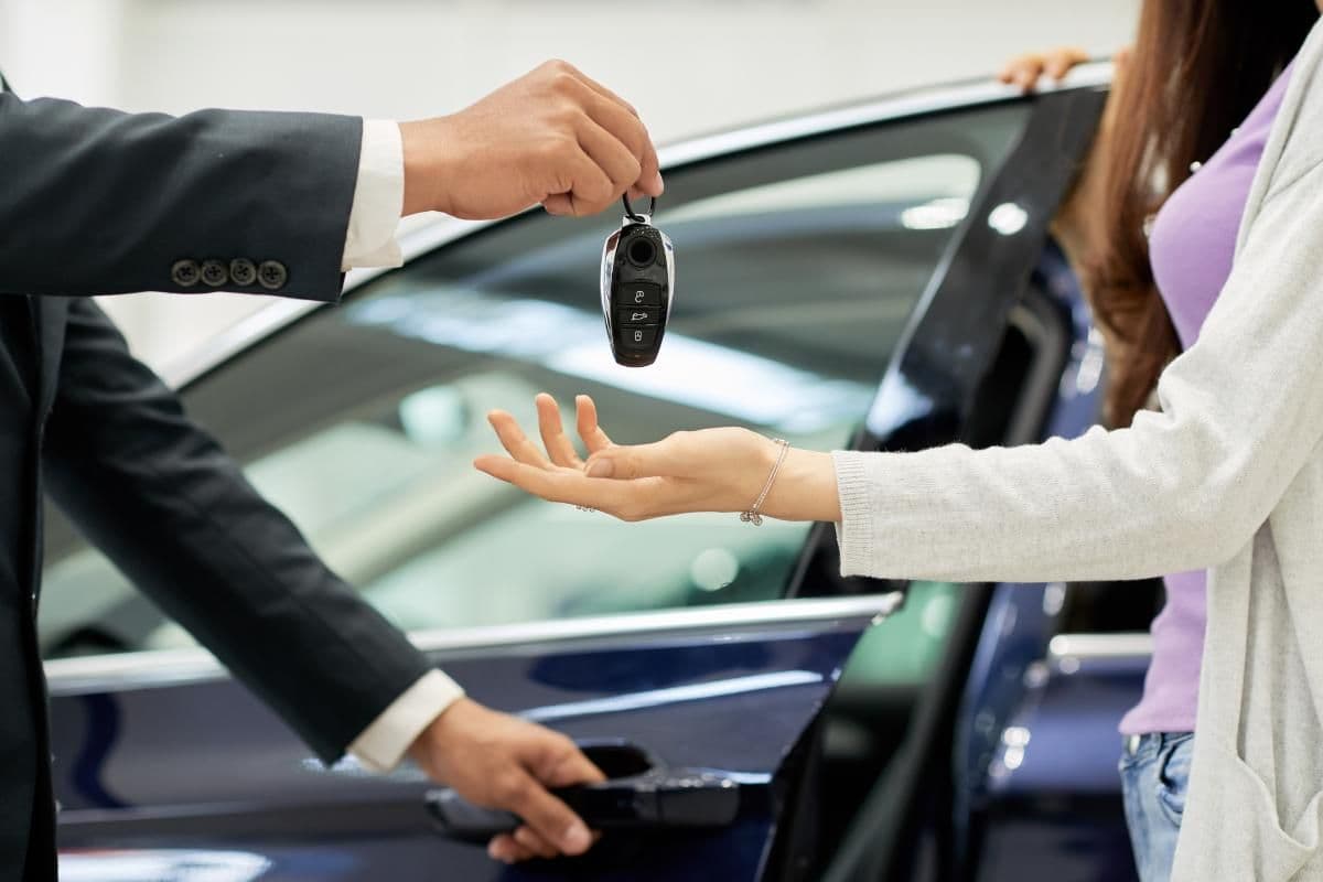 Alugar ou comprar um carro (1)
