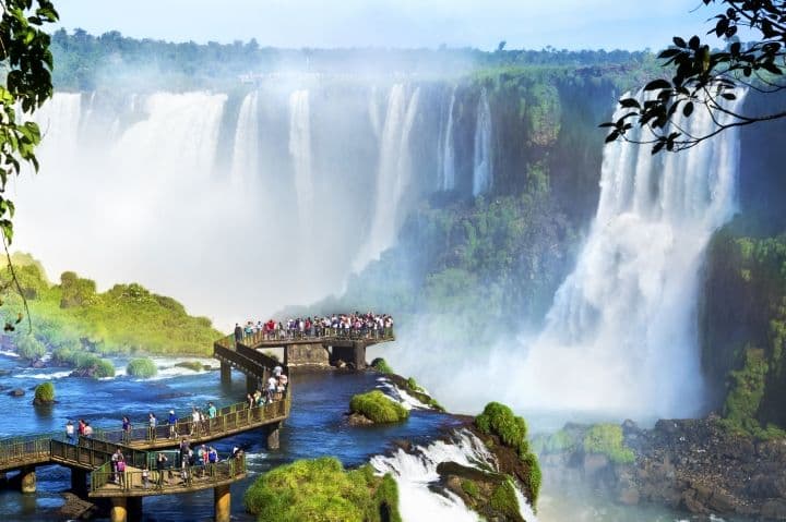 Abril em Foz do Iguaçu: cataratas cheias e sem calor