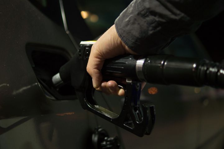 Álcool ou Gasolina: como saber qual combustível compensa mais?