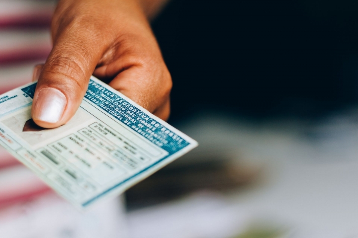 Precisa ter nome limpo para alugar carro? Seu guia completo!