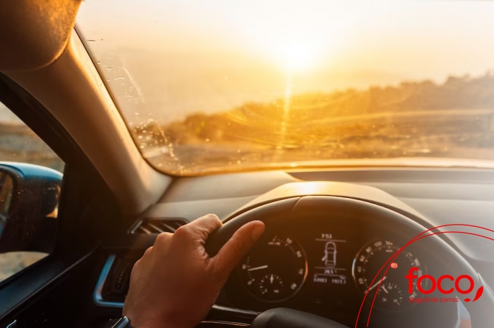 Qual o melhor dia para alugar carros? Descubra agora!