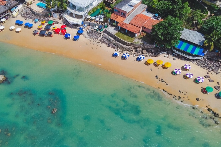 Top 5 destinos no litoral nordestino para viajar com carro alugado